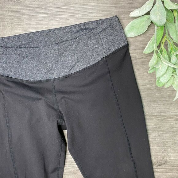 RESE ACTIVEWEAR | sz S Women's Black/Gray Wide Low Rise Ruche Crop Leggings - Picture 2 of 5